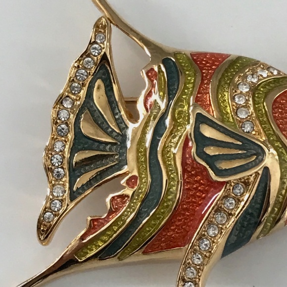 Vintage Brooch Bob Mackie Enamel Rhinestone Fish Blowing Bubbles Signed - Picture 4 of 6